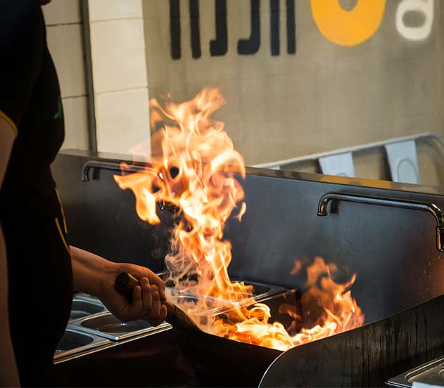 מטבח אסייתי, wok away, פינות אוכל, סלטים